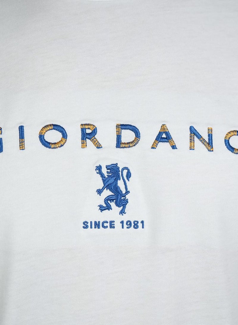 GIORDANO Men's Cotton Signature Print Slim Fit Tee - Image 4