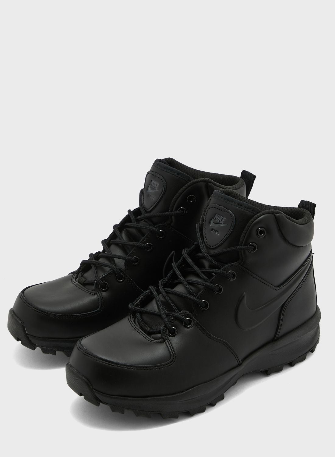 nike manoa 45