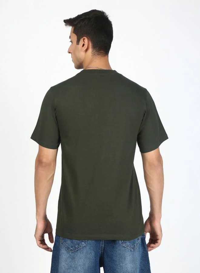 Styli Men Green Solid Regular Fit T-Shirt By Bene Kleed