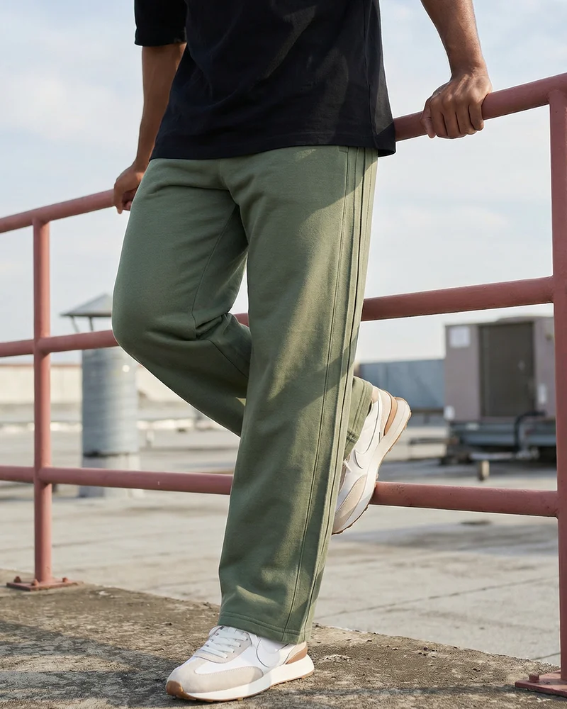 بيواكوف Men's Bronze Green Straight Fit Track Pants