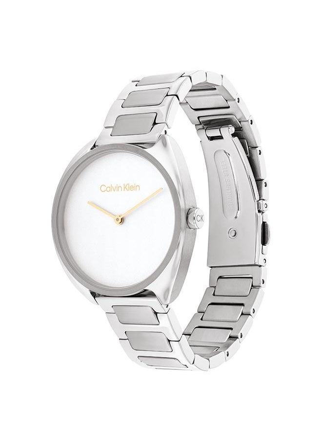 CALVIN KLEIN ساعة يد نسائية من الستانلس ستيل بعقارب دائرية الشكل 25200275 - 34 ملم  - Image 3