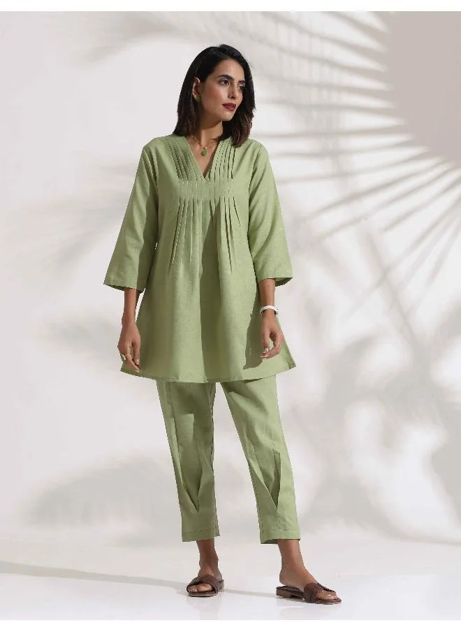 trueBrowns trueBrowns Green Slub Pleated Co-ord Set