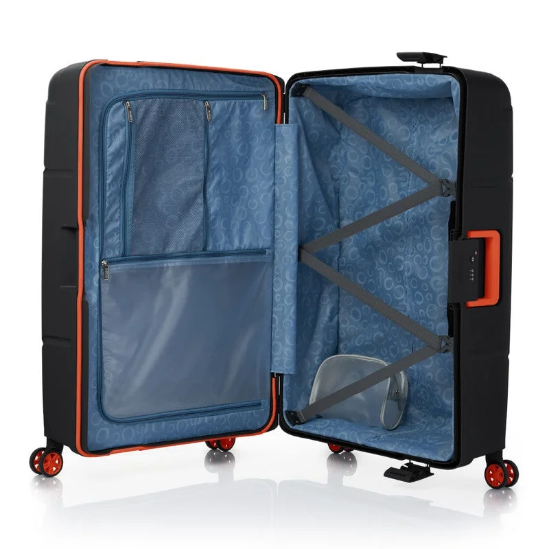 AMERICAN TOURISTER black Circurity Suitcase, Check-In Size 77 cm / 28 inch, 4 Spinner Wheels, Hard Top, Polypropylene, Black|Scratch & Impact Resistant Material|Lightweight|XtraSecu™ 3 Point Locking System|TSA Lock - 3 Years International Warranty  | Best Price UAE