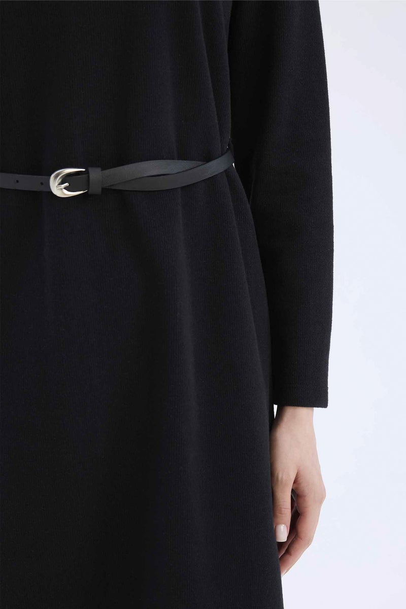 DeFacto Woman Regular Fit Crew Neck Belted Selanik Fabric Maxi Dress  - Image 3