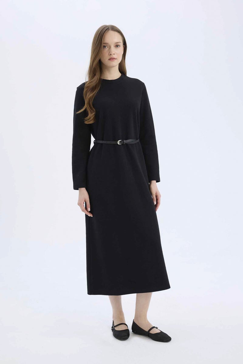 DeFacto Woman Regular Fit Crew Neck Belted Selanik Fabric Maxi Dress  - Image 5