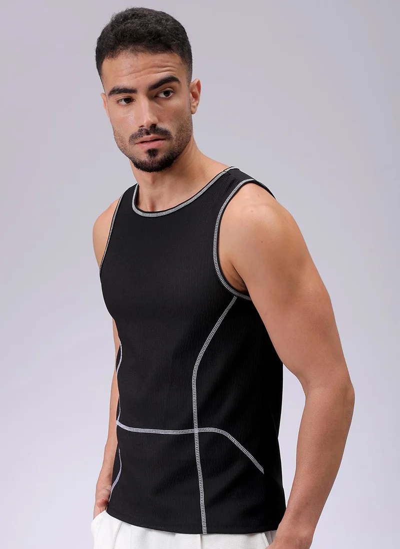 ذا انديان كراج كو Men Slim Fit Textured Round Neck Tshirt