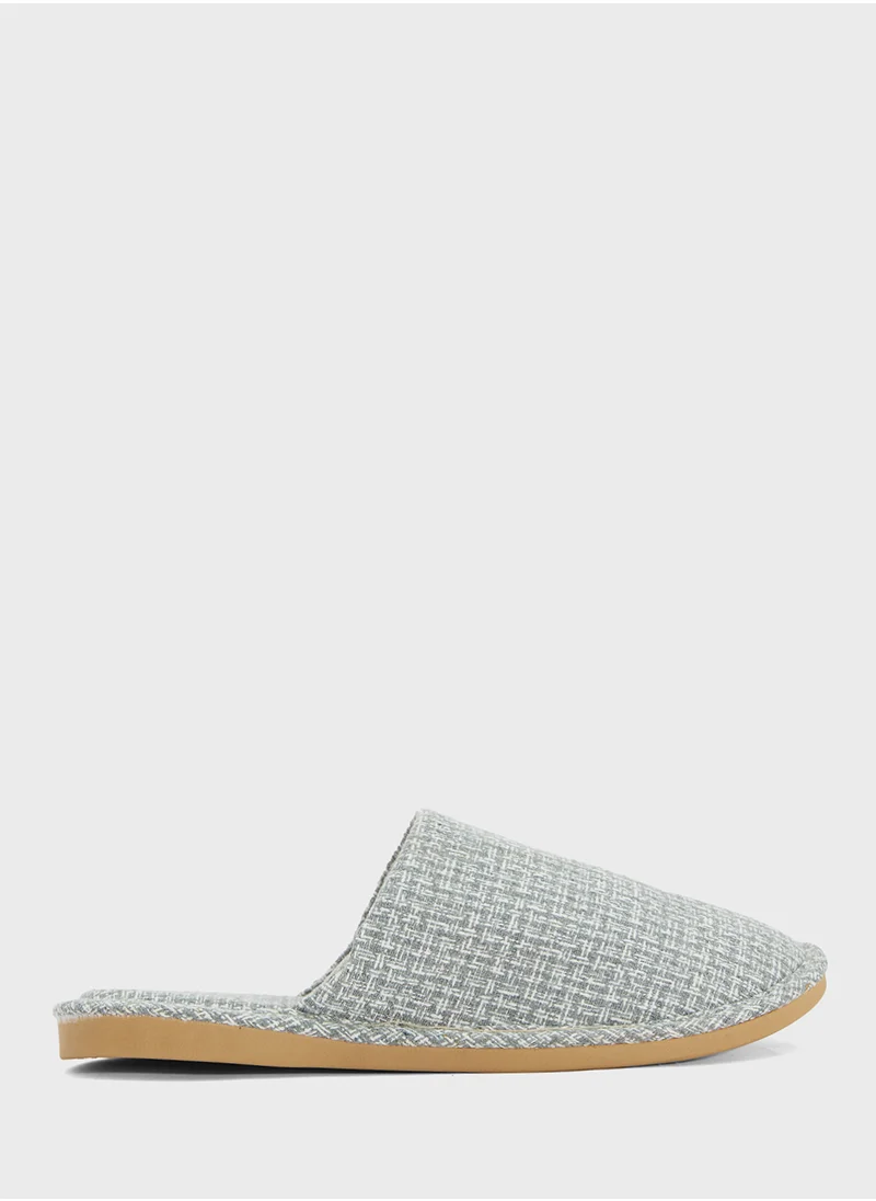 سفنتي فايف Cozy Mule Home Slippers