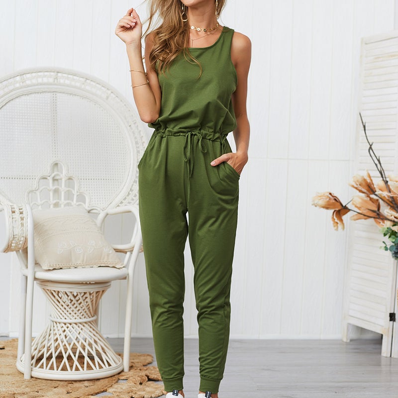 Solid Color Soft Fabric Top - Wash Resistant Body Fit Apparel for Trendy Casual Wear - Image 3