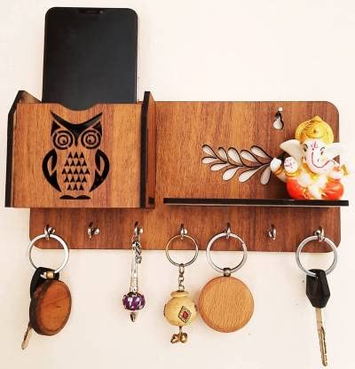 DHRUVA Collection Deluxe WallMounted Key Holder and Organizer Contemporary Key Rack with Hooks for Home and Office 92 