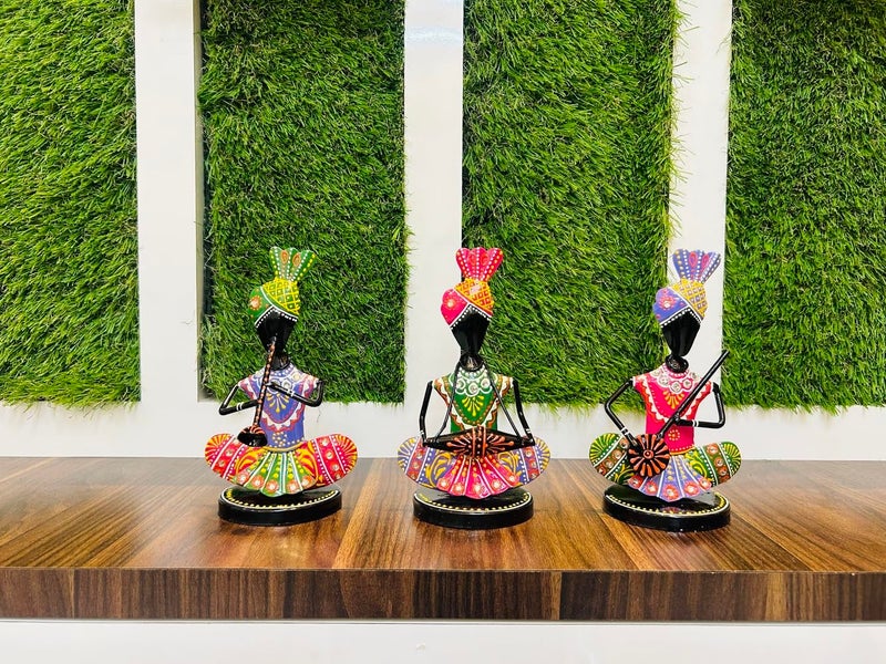 OVIK Metal Multicolor Rajasthani Decorative Musician Set of 3 Showpiece Table Decorative Items for HomeAntique Gift Items Tv Unit Showpiece Home Decoration Items Each Size 5x7 Inch