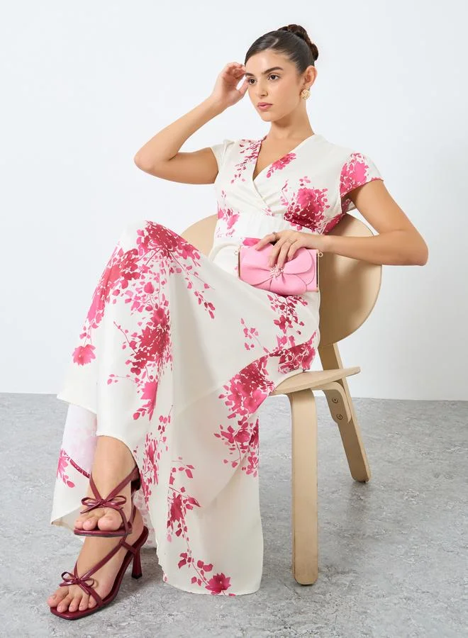 Styli All-Over Print V-Neck A-Line Maxi Dress