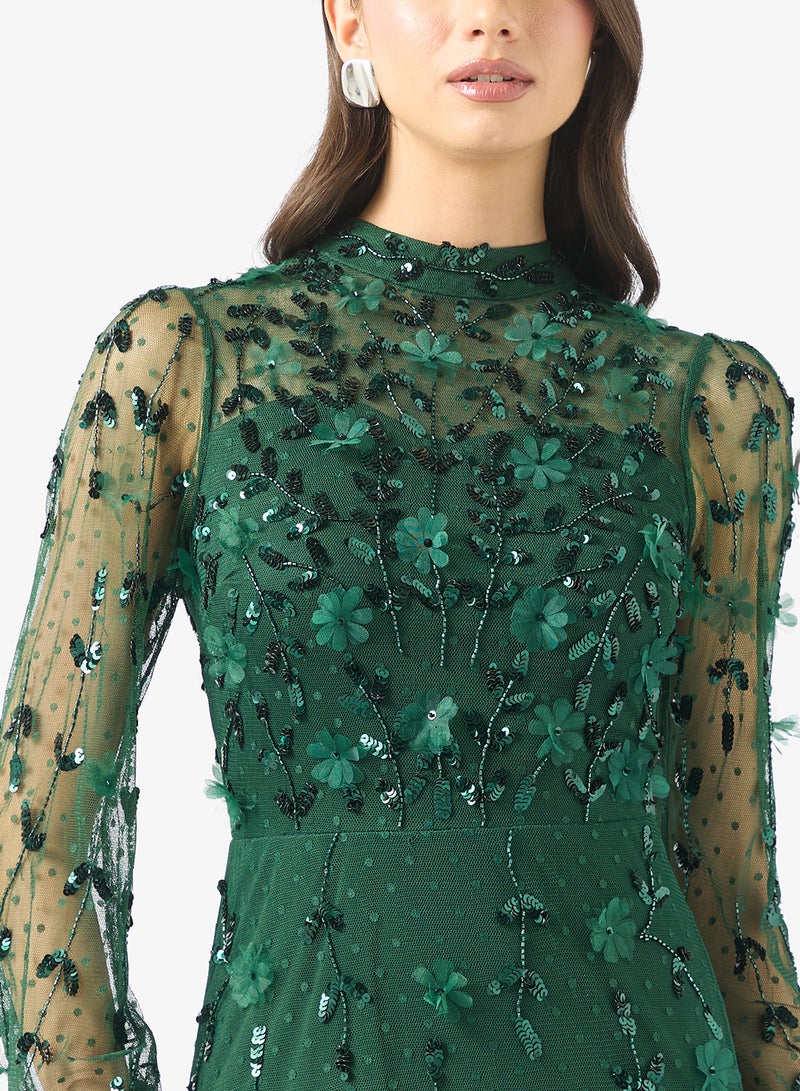 فروك اند فرل فستان سهرة طويل مزين بالترتر وأكمام بالون - Image 3