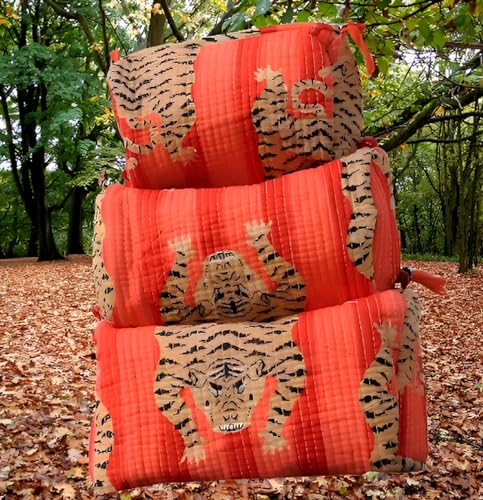 INDACORIFY Beautiful Printed Toiletry Bag Set 3 Pcs Quilted Makeup Bag Cosmetic Bag Block Print Handmade Waterproof Travel Accessory Bag - Image 3