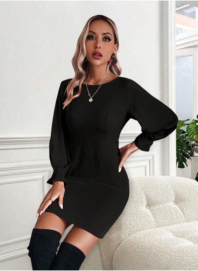 Kotty Solid Puff Sleeve Sheath Mini Dress with V Back by Styli  - Image 2