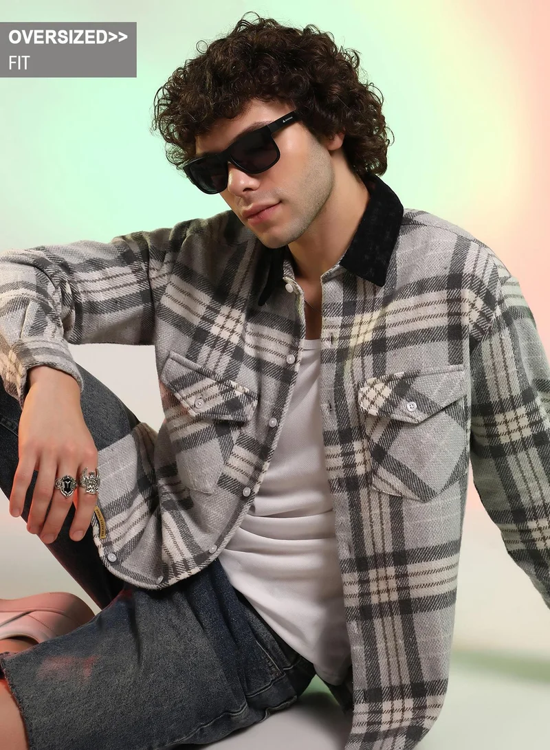 Campus Sutra Campus Sutra Men's Cloud Grey Plaid Utility Oversized Shirt For Casual Wear | Spread Collar | Long Cuffed Sleeves | Button Closure | Oversized Shirt Crafted With Comfort Fit For Everyday Wear