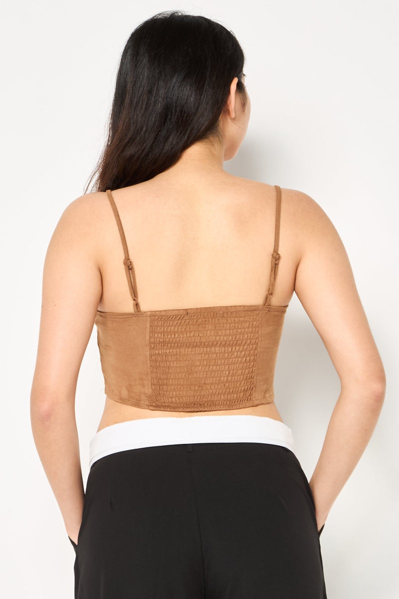 FOREVER 21 تي شيرت نسائي بلا أكمام بتصميم مربع العنق، بني - Image 4