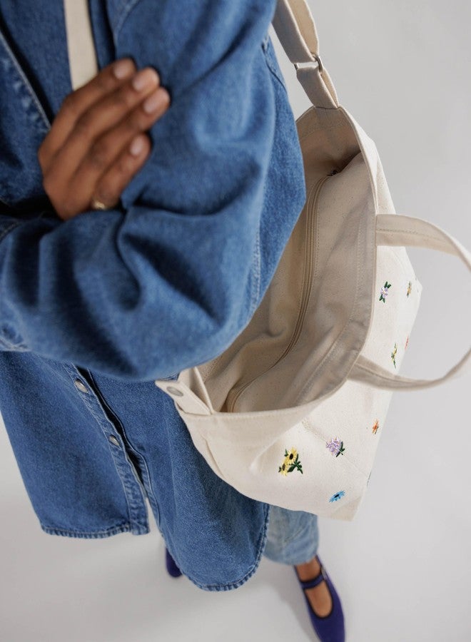 BAGGU Horizontal Zip Duck Bag - Embroidered Ditsy Floral - Image 3