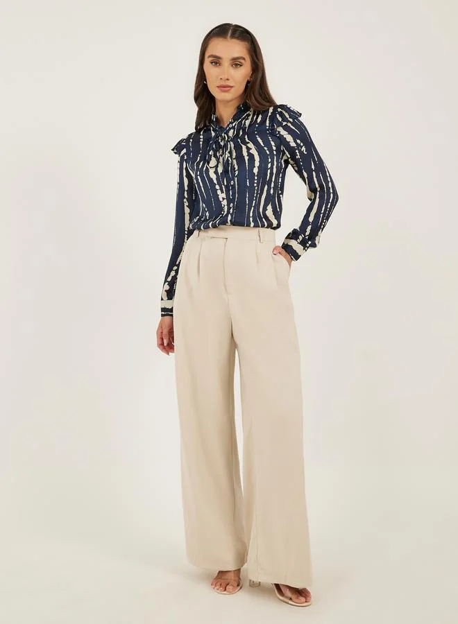 ستايلي Tie and Dye Print Tie-Up Neck Blouse