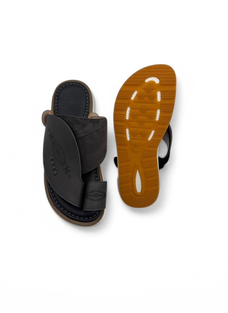 Al Hadaf Signature™ Elegance Slippers  - Image 3