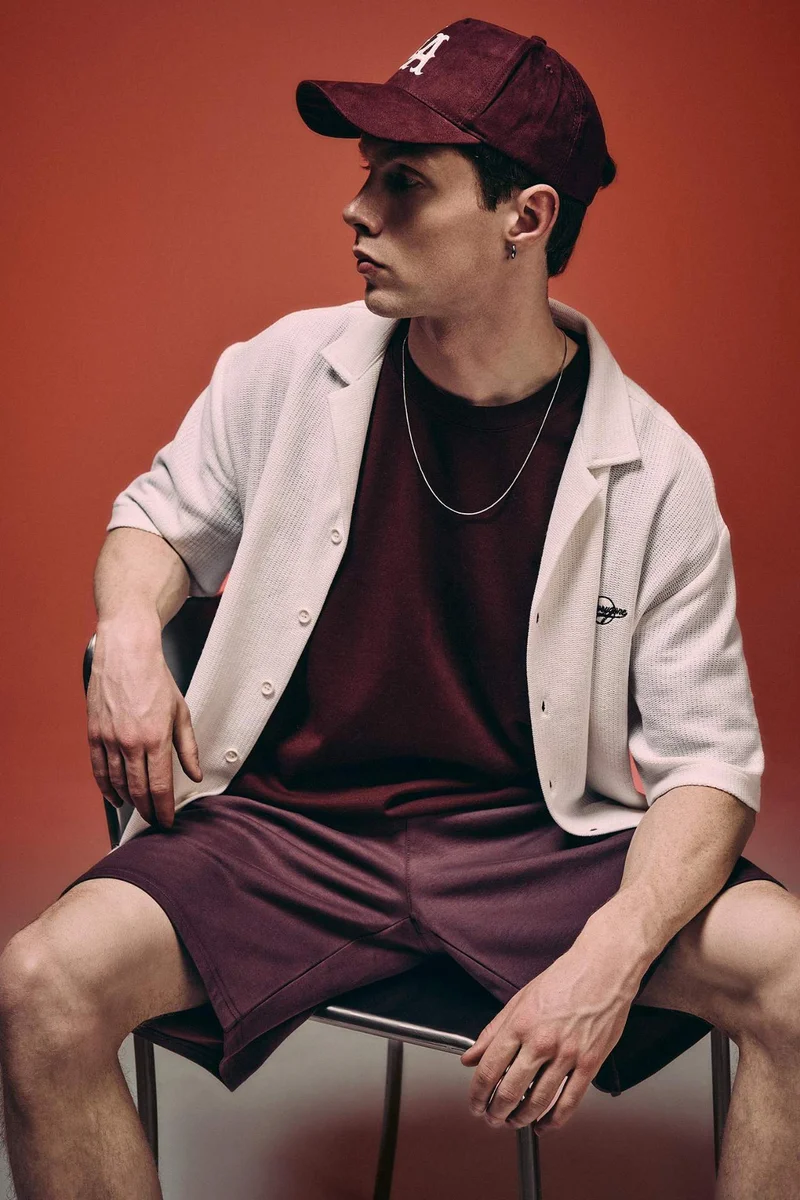 ديفاكتو Boxy Fit Short Sleeve Shirt