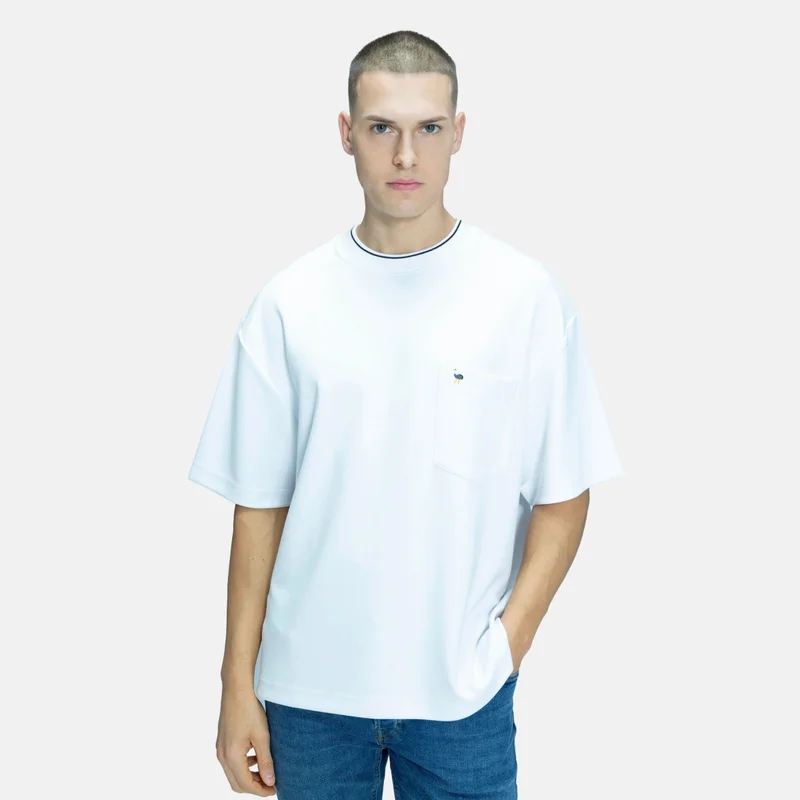 بلينكي لندن تيشيرت فضفاض بقَصة بوكسي وملمس ناعم