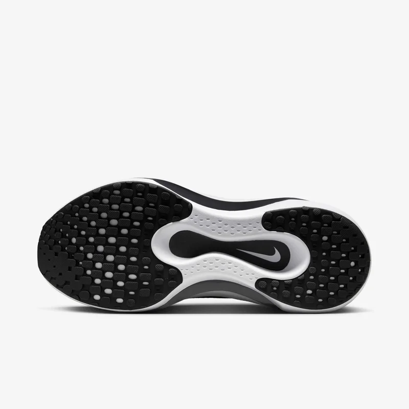 Nike Women's Reina EasyOn Shoes