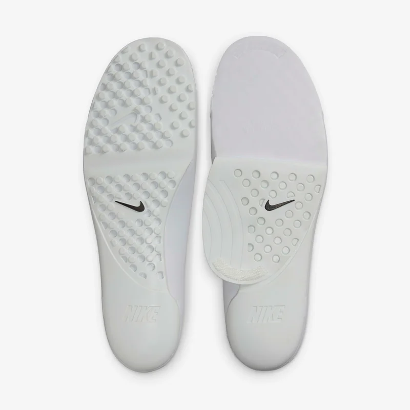 Nike Women's Reina EasyOn Shoes