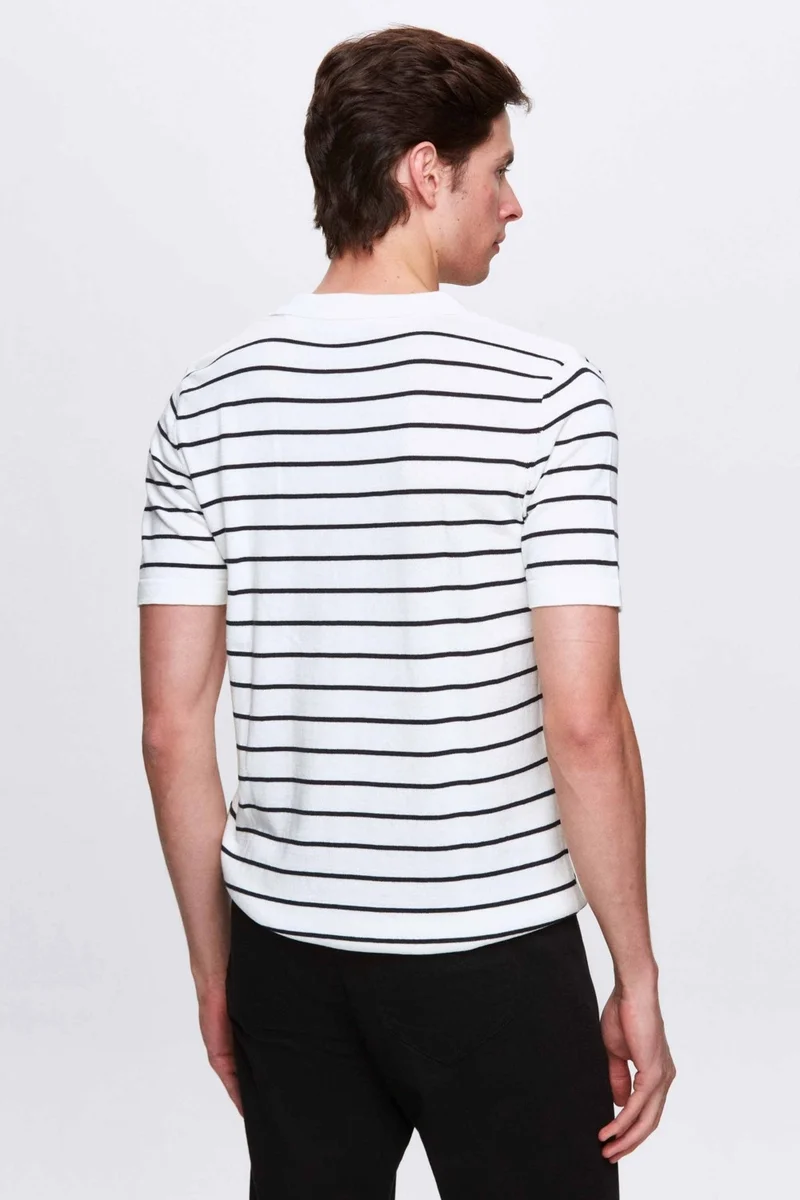 دي أس دامات Ds Damat Regular Fit Ecru T-Shirt