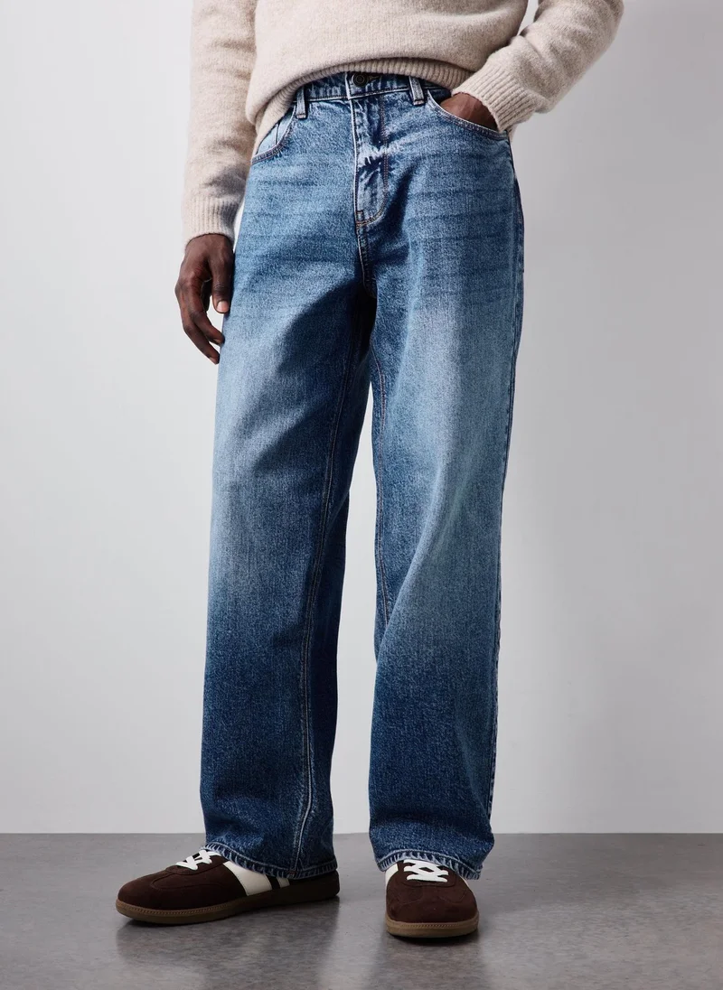 Lightwash Loose Fit Jeans