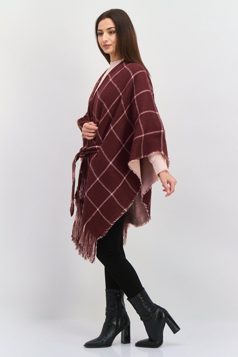 HALSTON Women Checkered Belted Poncho Sweater, Maroon - Image 4