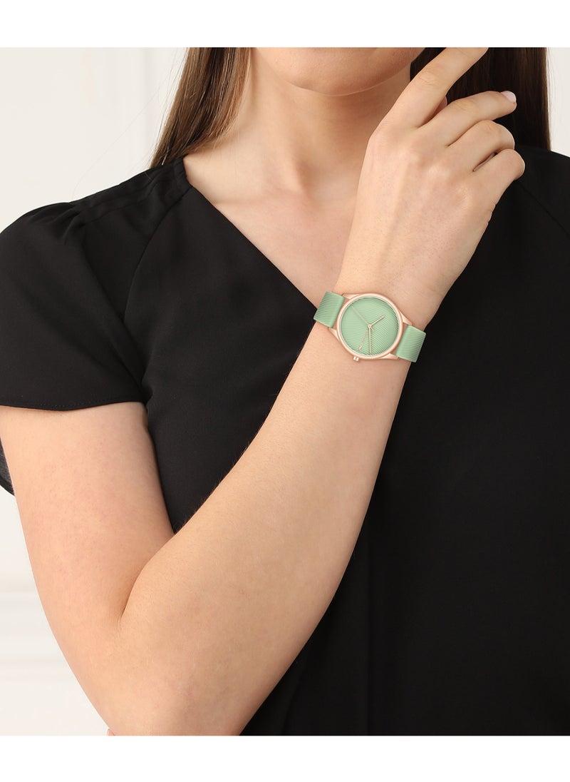 LACOSTE ساعة نسائية دائرية أنالوج بعلبة خضراء - 2001354  - Image 4