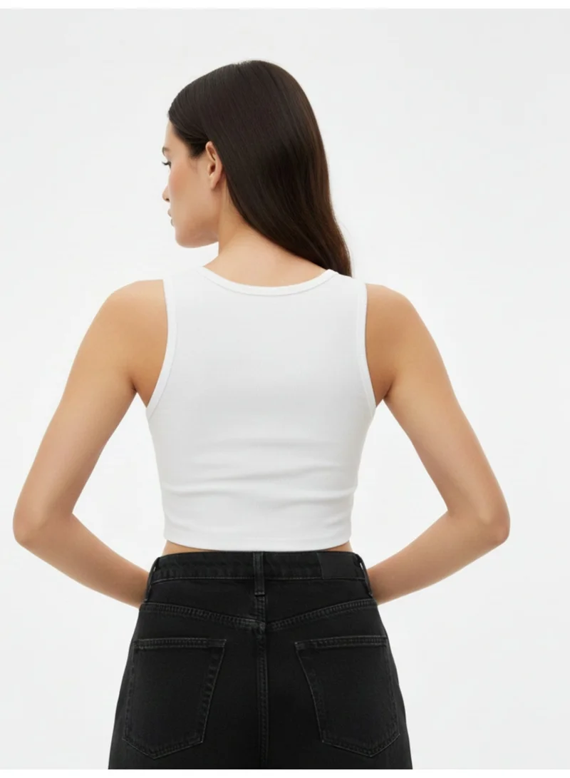 Outzidr  White Graphic Tank Top for Women | Best Price UAE