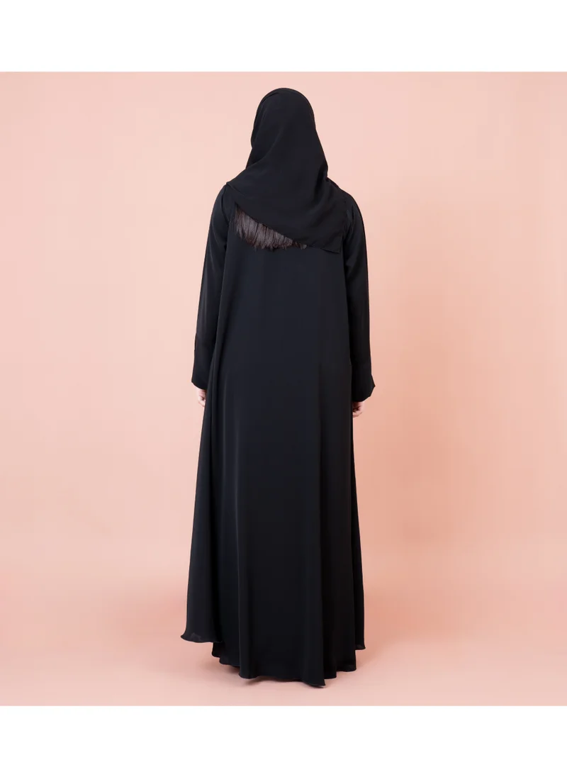 اكسا عباية كلوش مع تفاصيل خرز