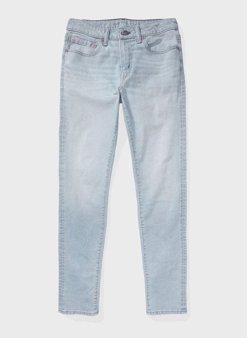 American Eagle Light Wash Skinny Fit Jeans