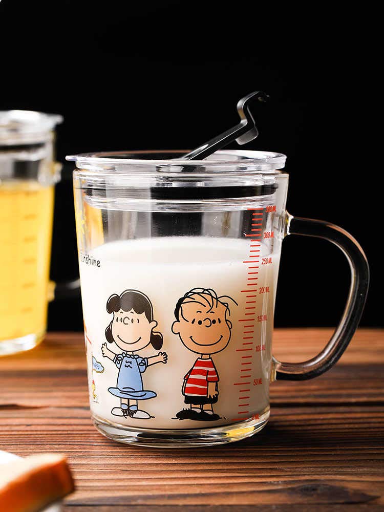ARUZEN Random Design Glass Tumbler with Straw 350ml Cartoon Pattern Creative Multipurpose Drinking Glasses Measuring MugCup for Coffee Smoothie and Cocktail Mugs Pack of 1 - Image 2