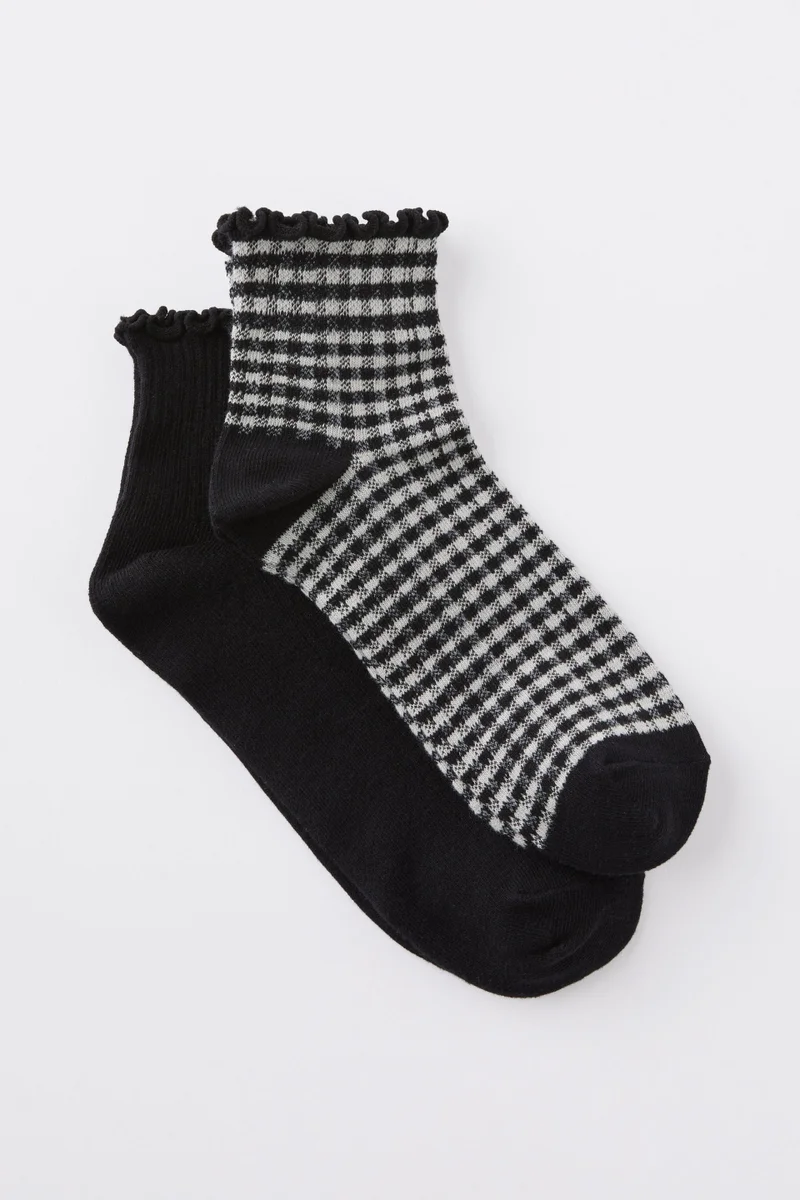 روبي زوج مثالي بكشكش مضلع للكاحل