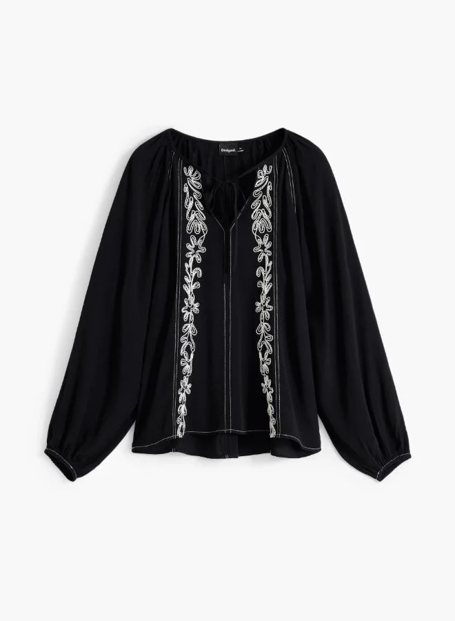 ديسيجوال بلوزة مع تطريز متباين