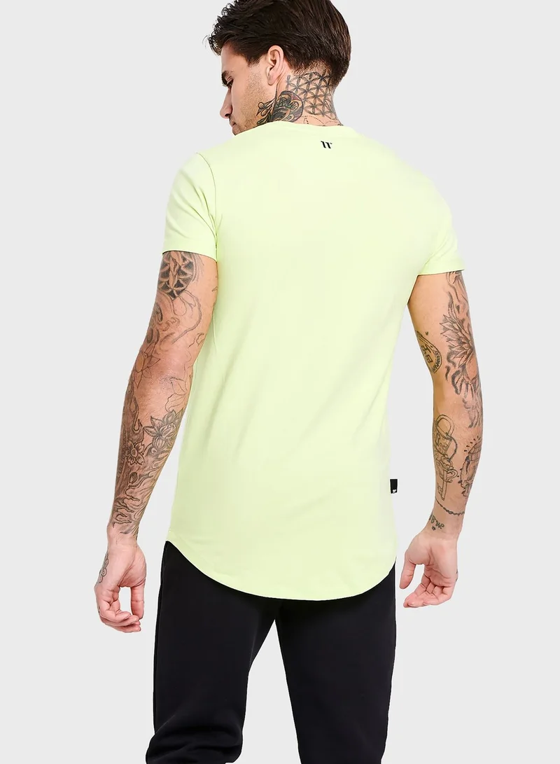 11 degrees Core Muscle Fit T-Shirt