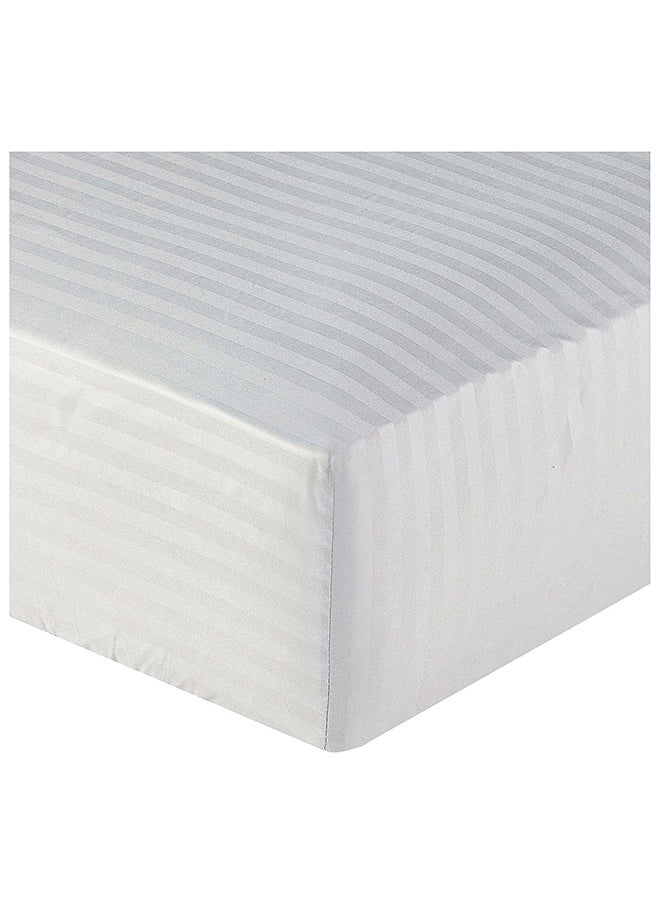 Hotel Collection HOTEL COLLECTION Stripe LIGHT GREY Fitted Sheet 160x200 cm with 2 Pillow Cases  - Image 1