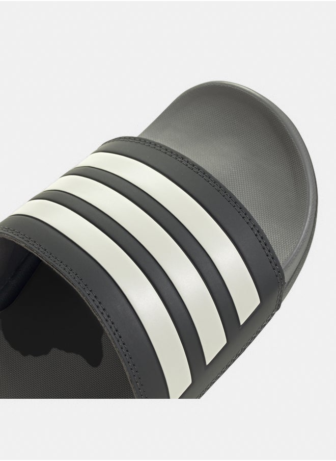 Adidas adilette comfort unisex slides  - Image 4