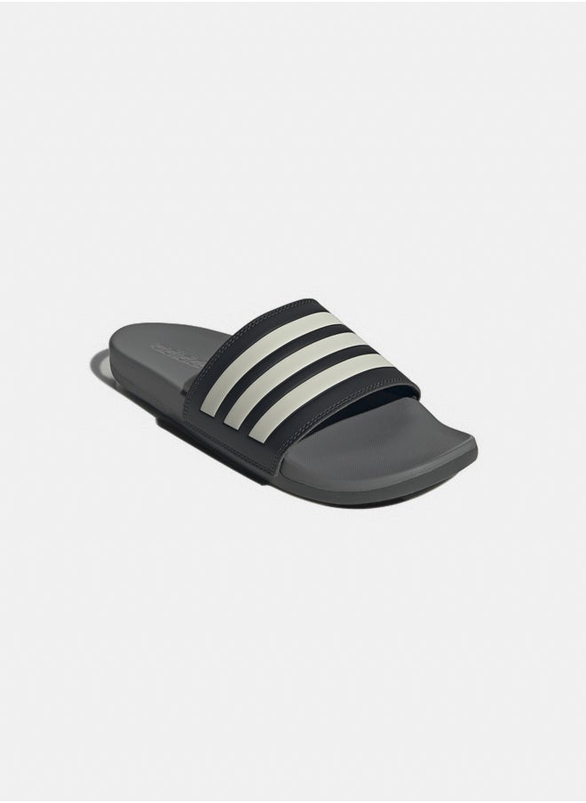 Adidas adilette comfort unisex slides  - Image 3