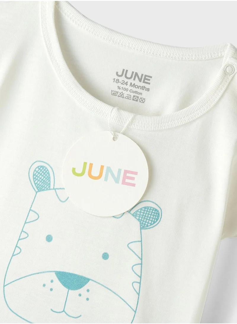 JUNE Kids Crew Neck T-Shirt And Shorts Set