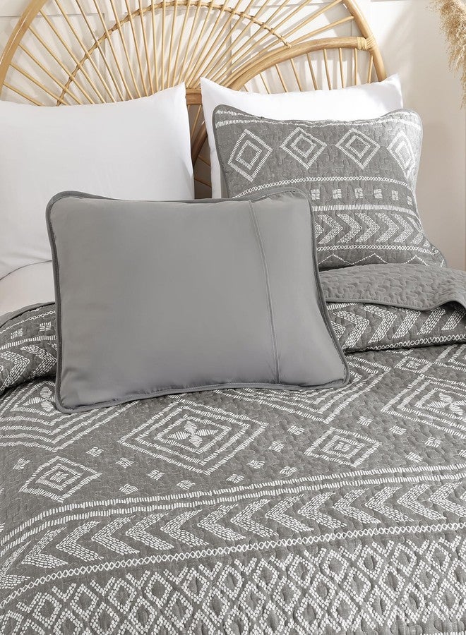 Yiran Queen Size Quilt Grey, Boho Summer Stripe Bedspreads Bedding Set, Aztec Bohemian Farmhouse Lightweight Coverlet Set with 2 Shams for Bed 96x90 Inch - Image 3