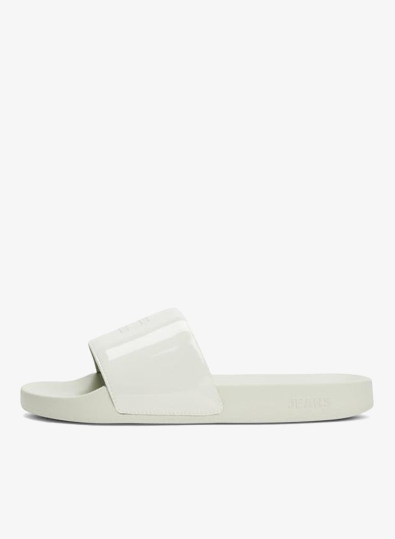 TOMMY JEANS Flag Pool Patent Slide - Image 2