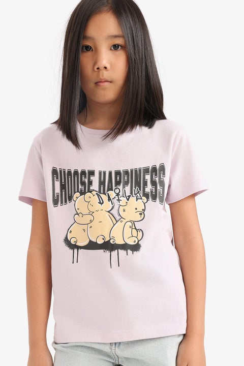 تيشيرت بناتي نص كم مطبوع وياقة مستديرة