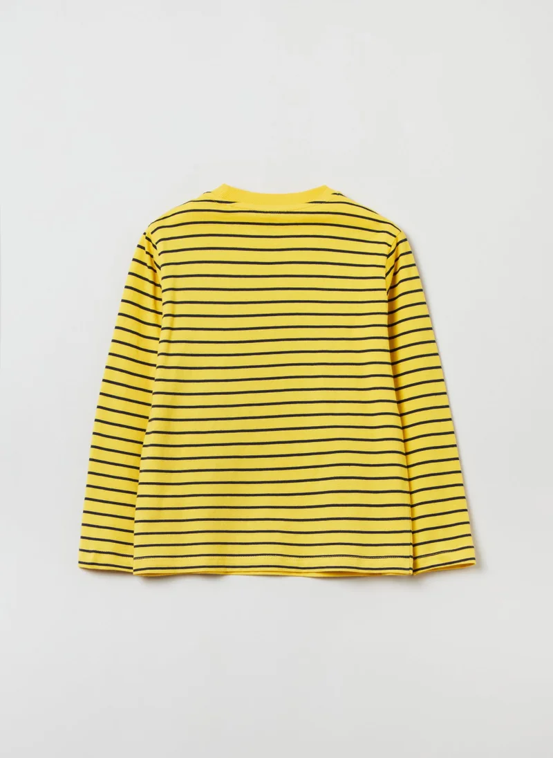 او في اس Long sleeved T-shirt with striped pattern
