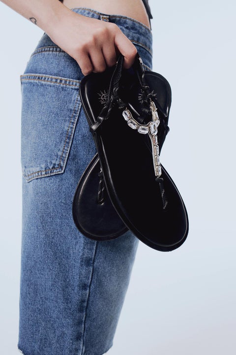Black Woman Woman Flat Sole Faux Leather Sandals Casual