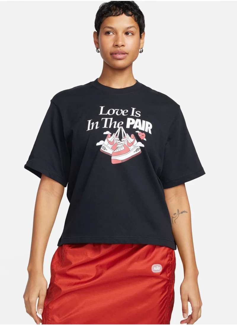 Nike Nsw Boxy Vday T-Shirt