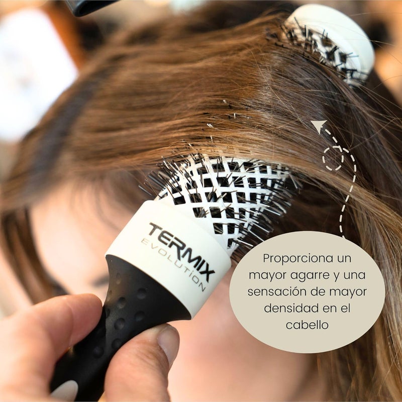 TERMIX Evolution Soft Ø 60 mm-Hairbrush for thin hair with ionized bristles specially for thin and delicate hair. - Image 3
