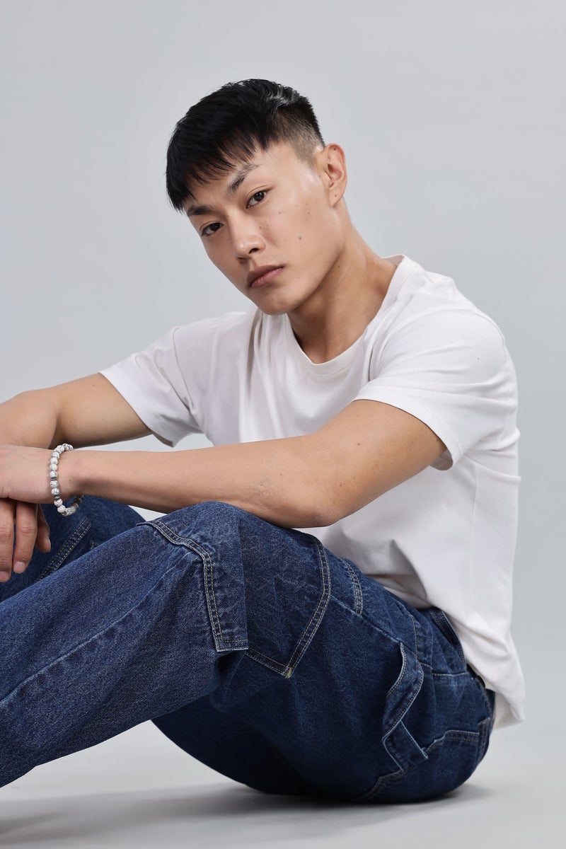 inkd بنطال جينز نجار رجالي واسع بحجم متوسط | 100٪ قطن | غرزة التباين| ستة جيب ستايلينج | جينز واسع للرجال | مقاس فضفاض ومريح - Image 4